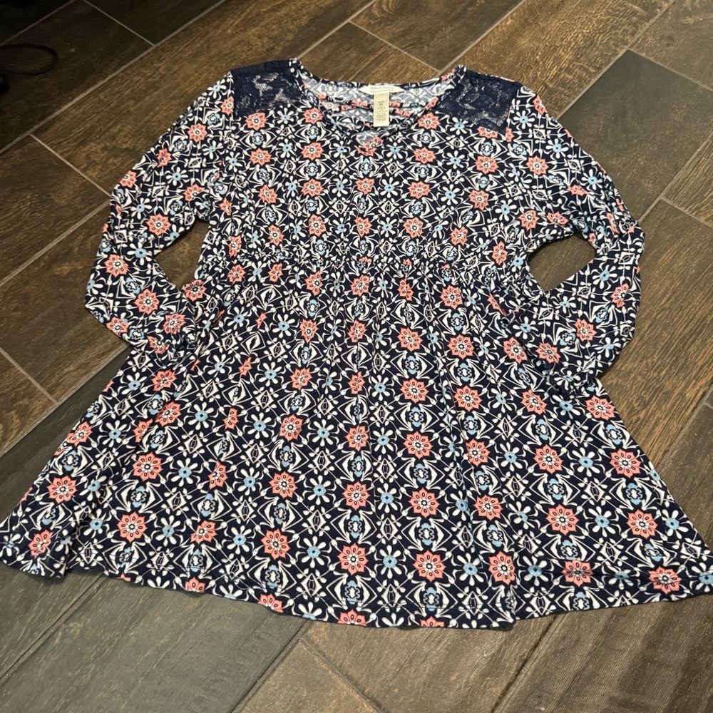 EUC Ma Cherie Maternity Tunic Top